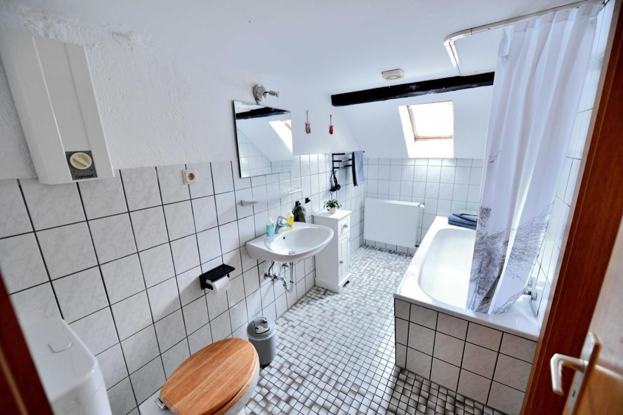Ferienwohnung Im Alten Bauernhaus Ліндлар Екстер'єр фото