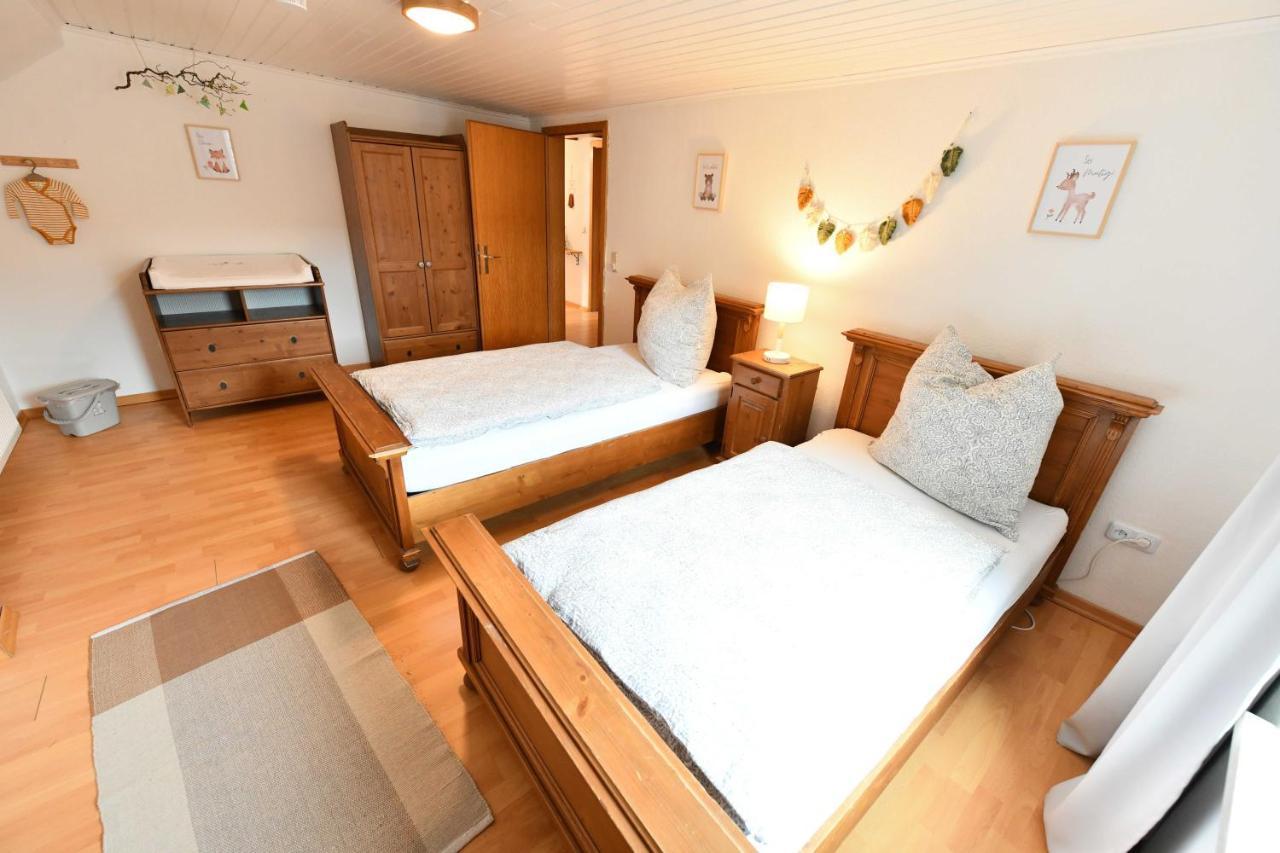 Ferienwohnung Im Alten Bauernhaus Ліндлар Екстер'єр фото